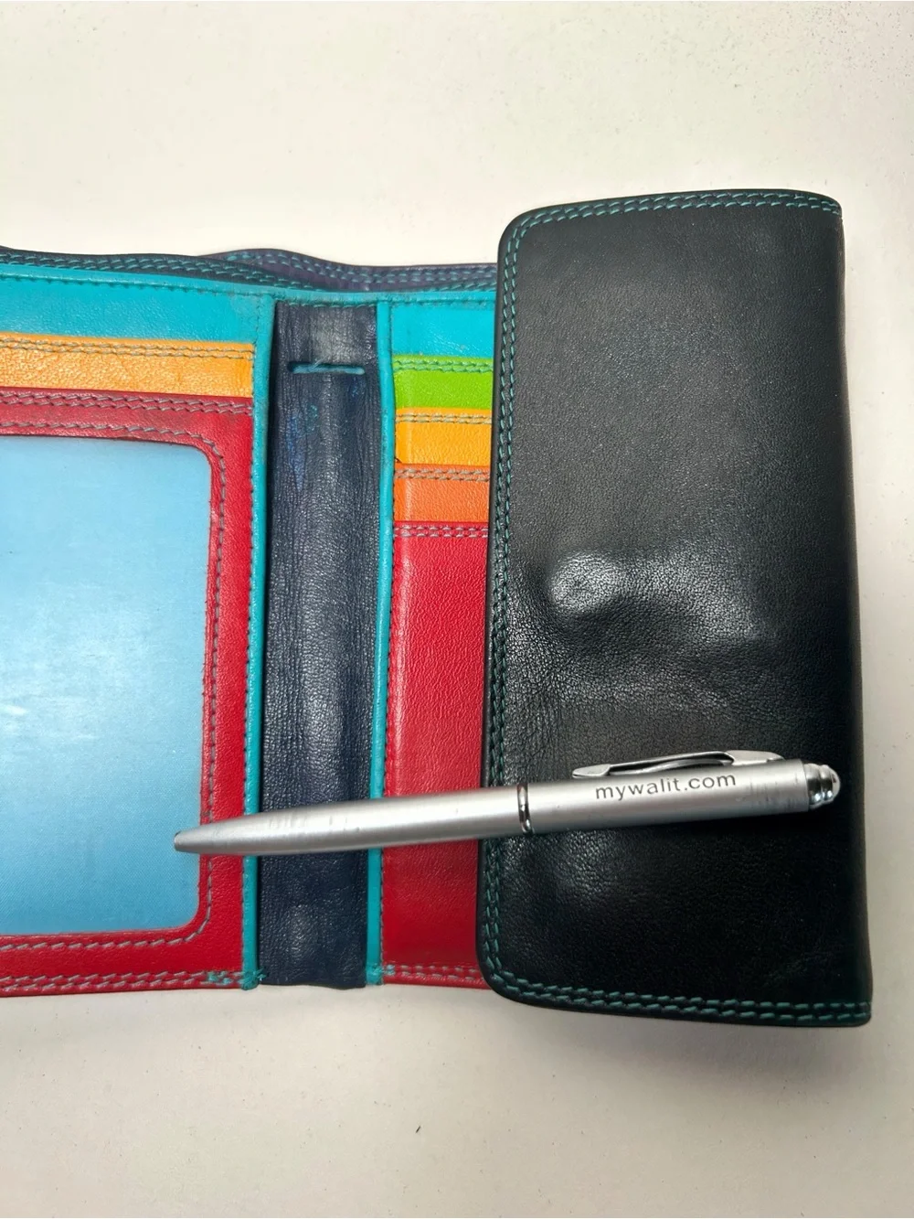 MyWalit Double Flap Ladies Trifold Leather Wallet -Black Multi, with Pen EUC